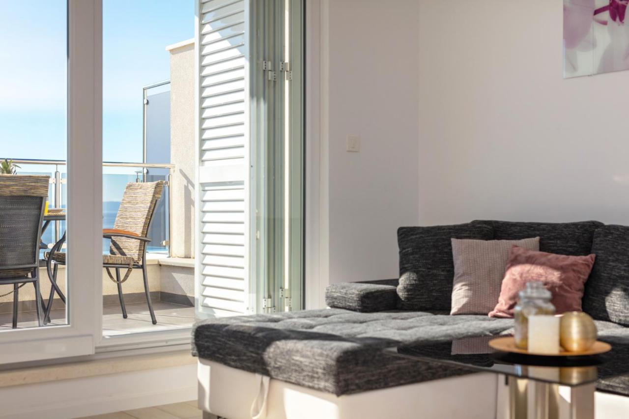Apartments Tanita โปดสตรานา ภายนอก รูปภาพ
