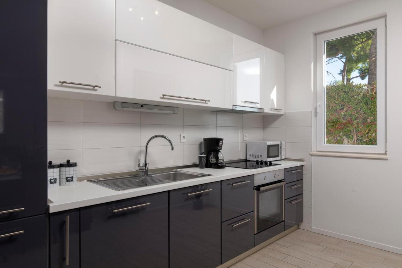 Apartments Tanita โปดสตรานา ภายนอก รูปภาพ